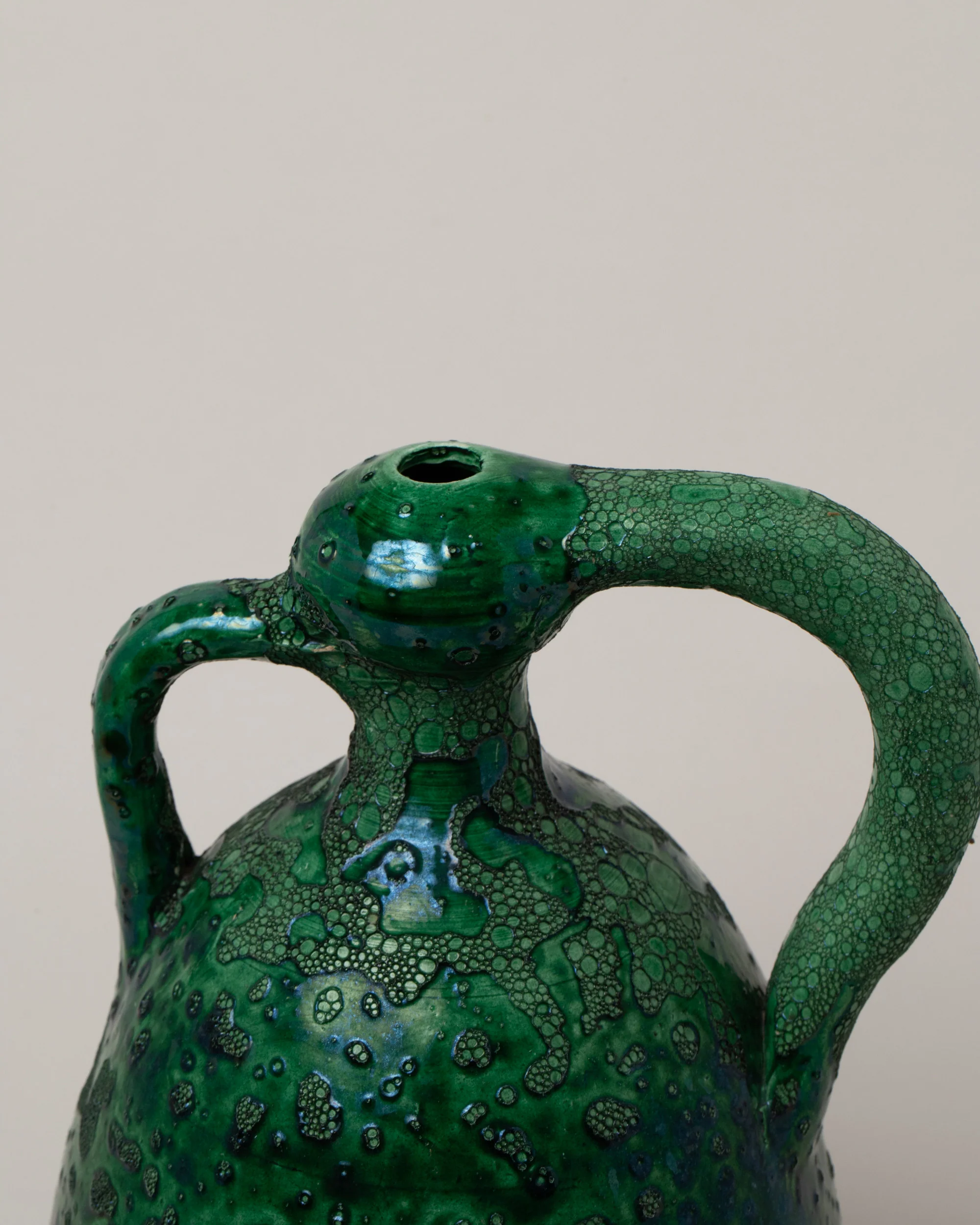 Crackled Handled Vessel - Image 2