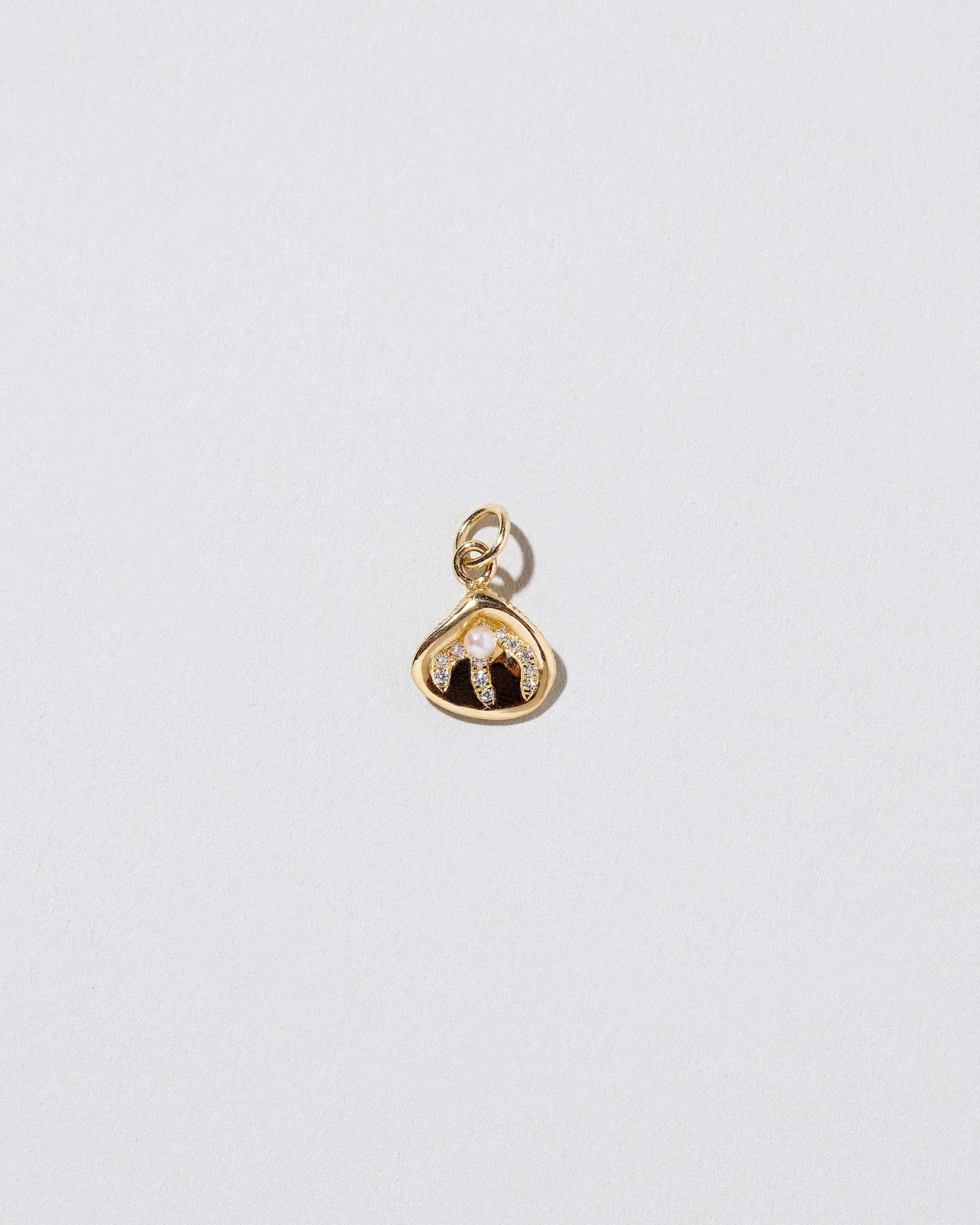 Clam on Half Shell Charm - Image 3