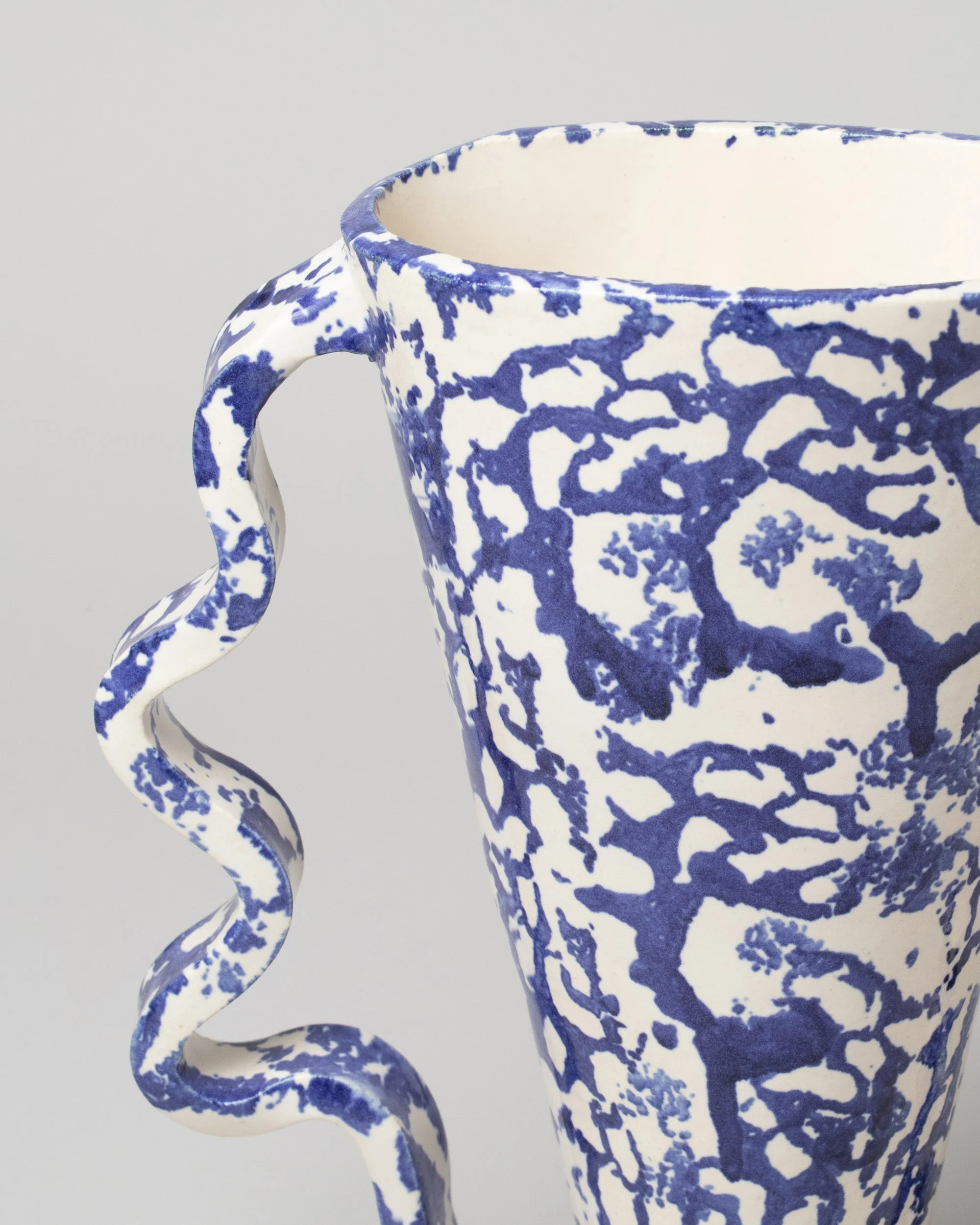 Stretch Vase - Image 3