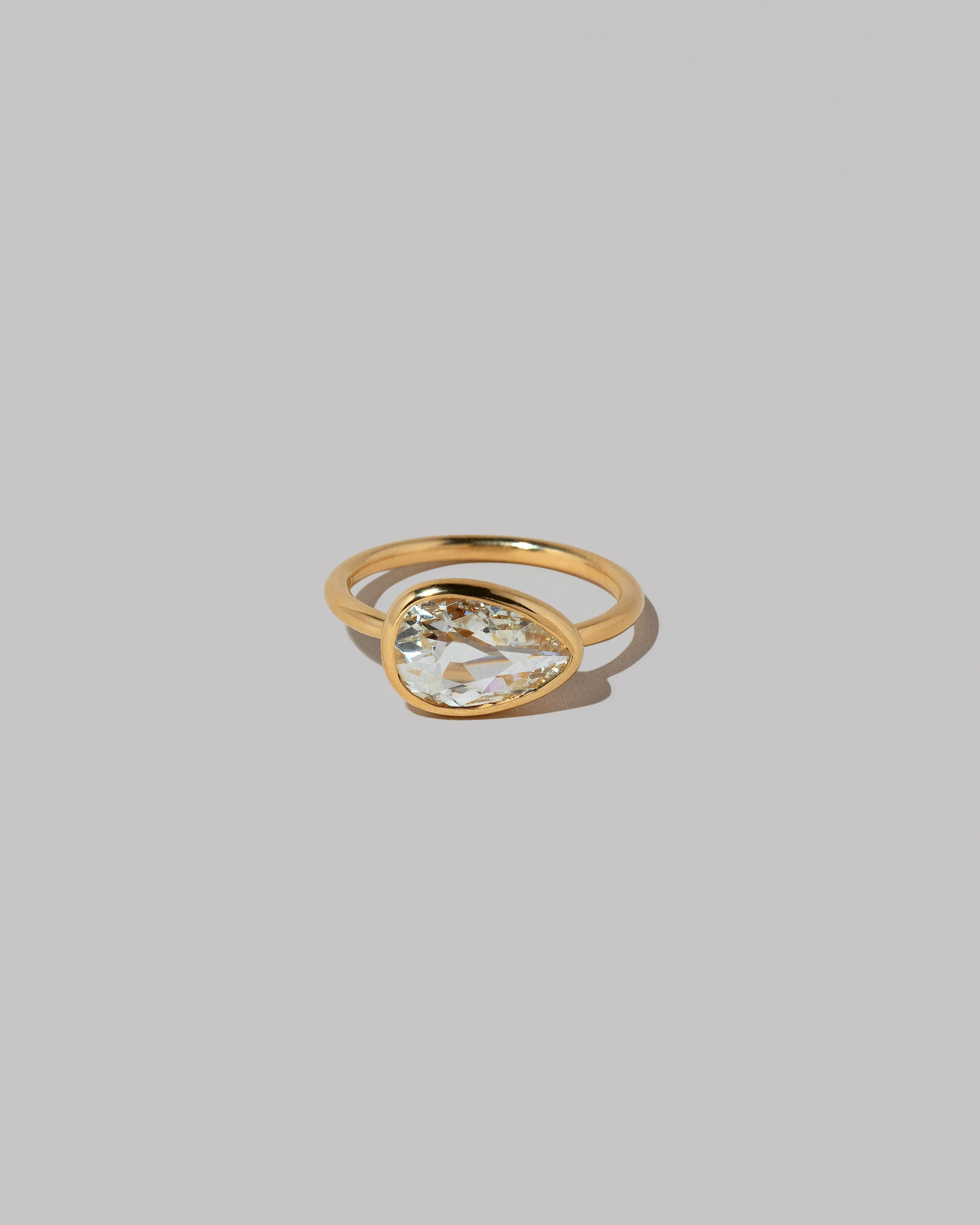 Gusher Diamond Ring 043