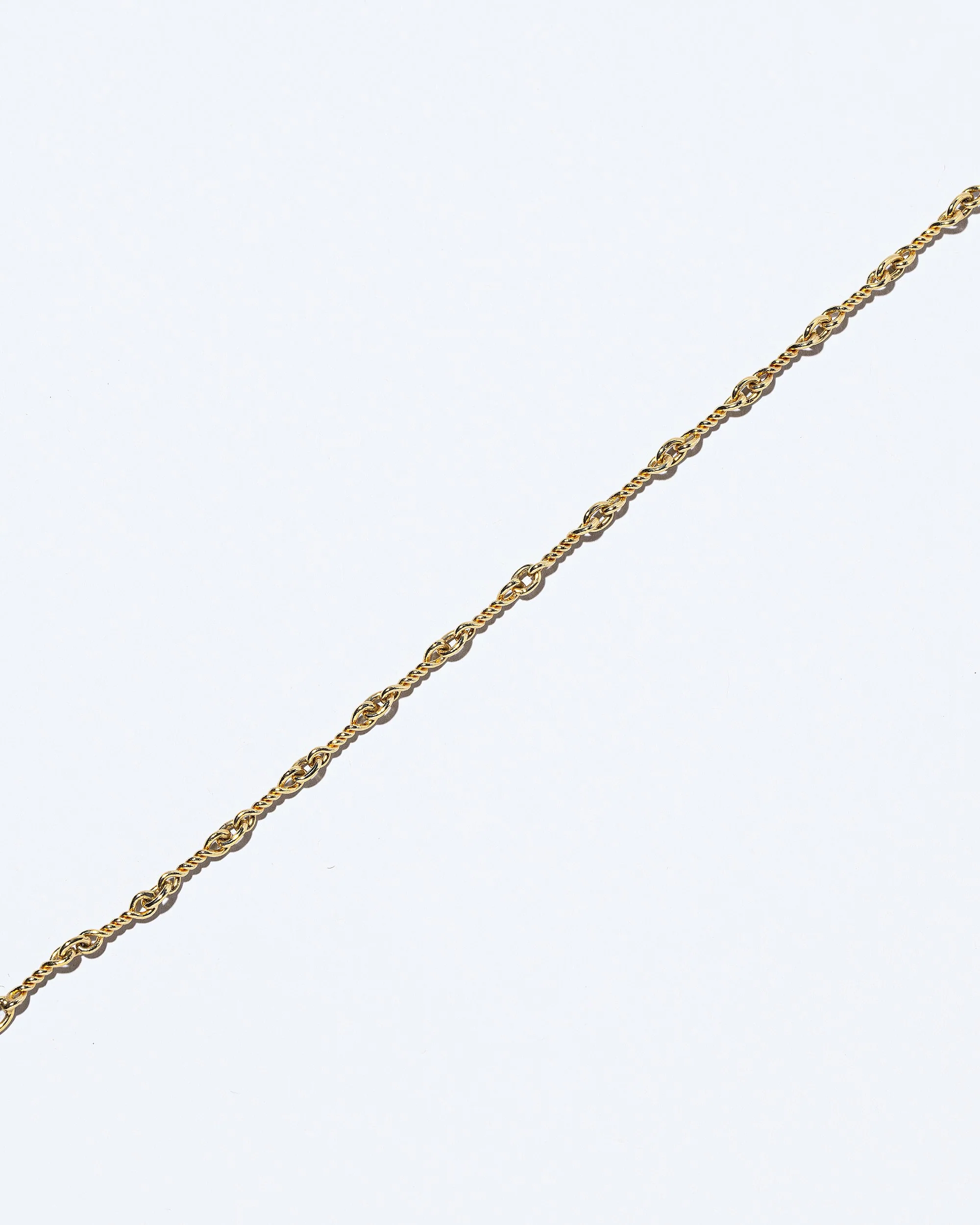 Twisted Chain Necklace - Image 3