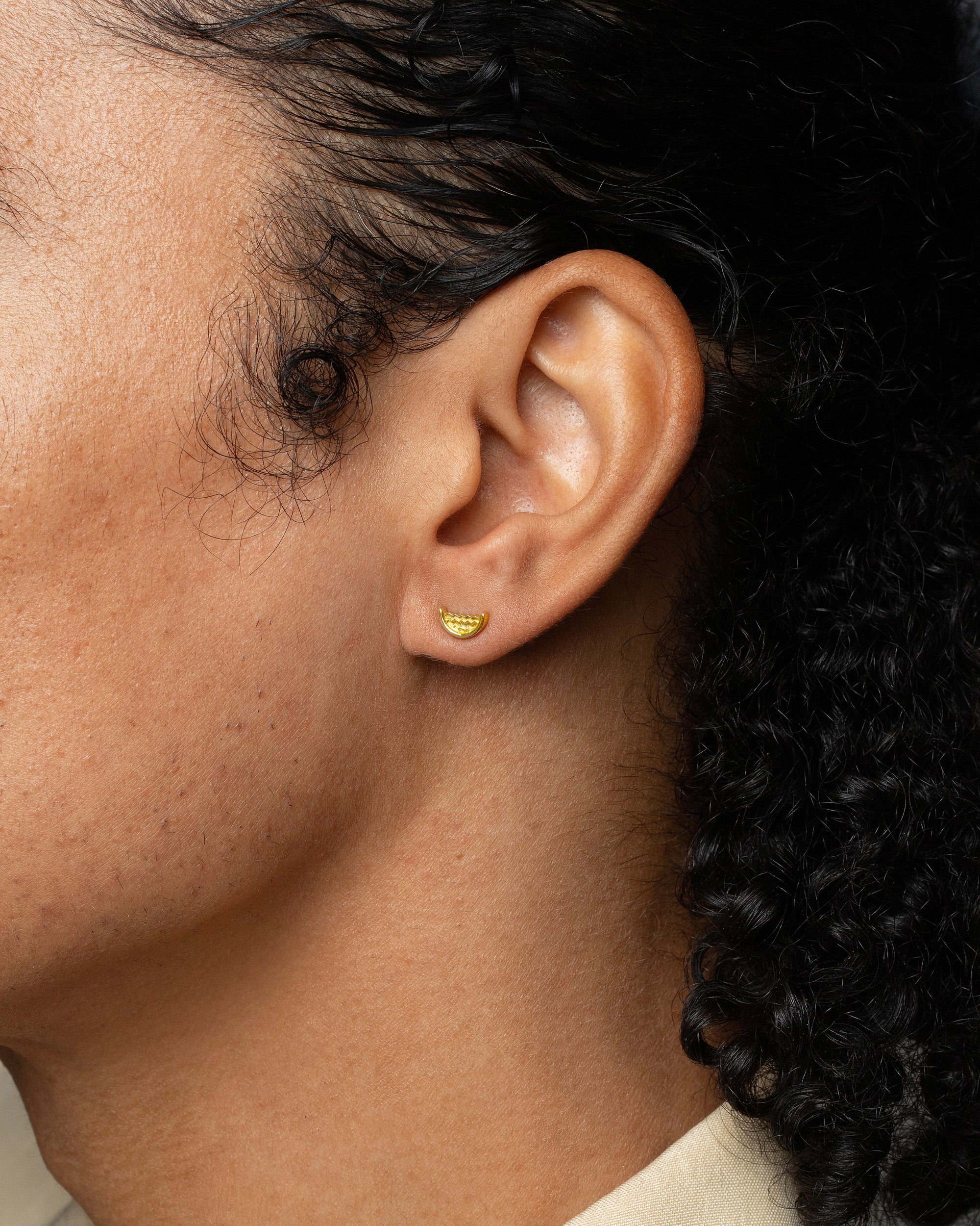 Water Stud Earring Single - Image 4